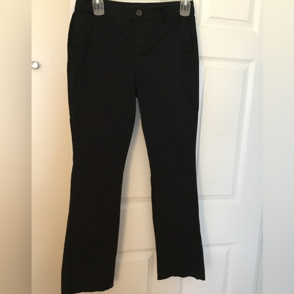 Old Navy boot cut black pant. - Picture 1 of 4